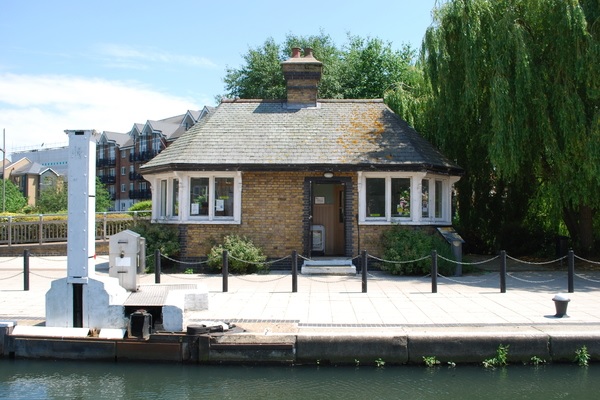 Brentford Toll House