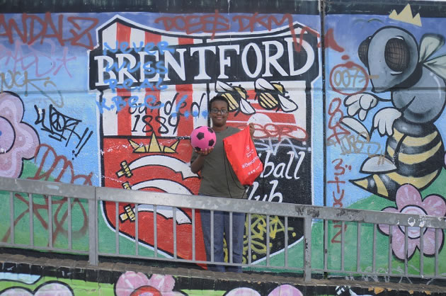 Bees Pay A Visit To Brentford Towers Estate