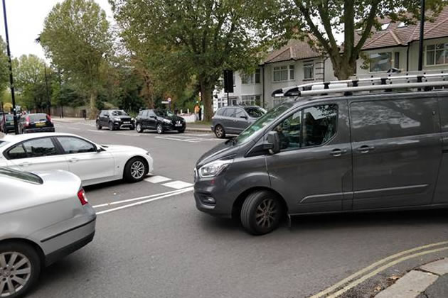 Traffic around Swyncombe Avenue