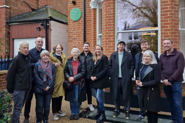 Ealing Civic Society Unveils Plaque for Kirsty MacColl 