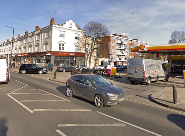 Junction of Fulham Raod and Langridge Road