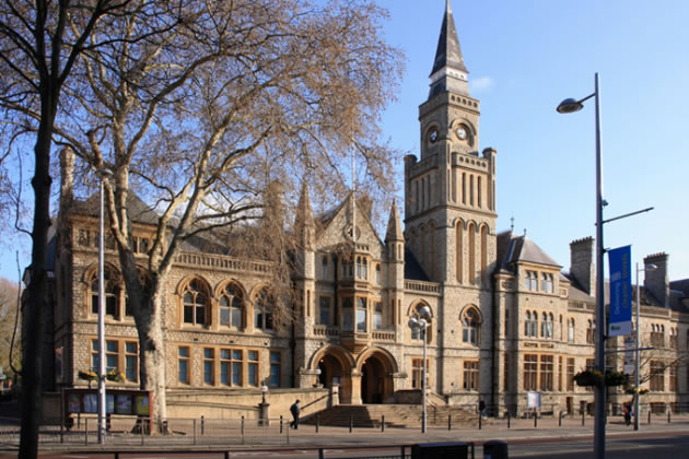 Ealing Town Hall 